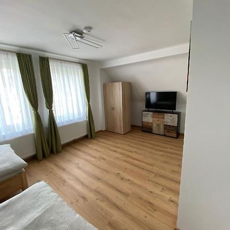 Private Zimmer Hoap Leoben  Dış mekan fotoğraf